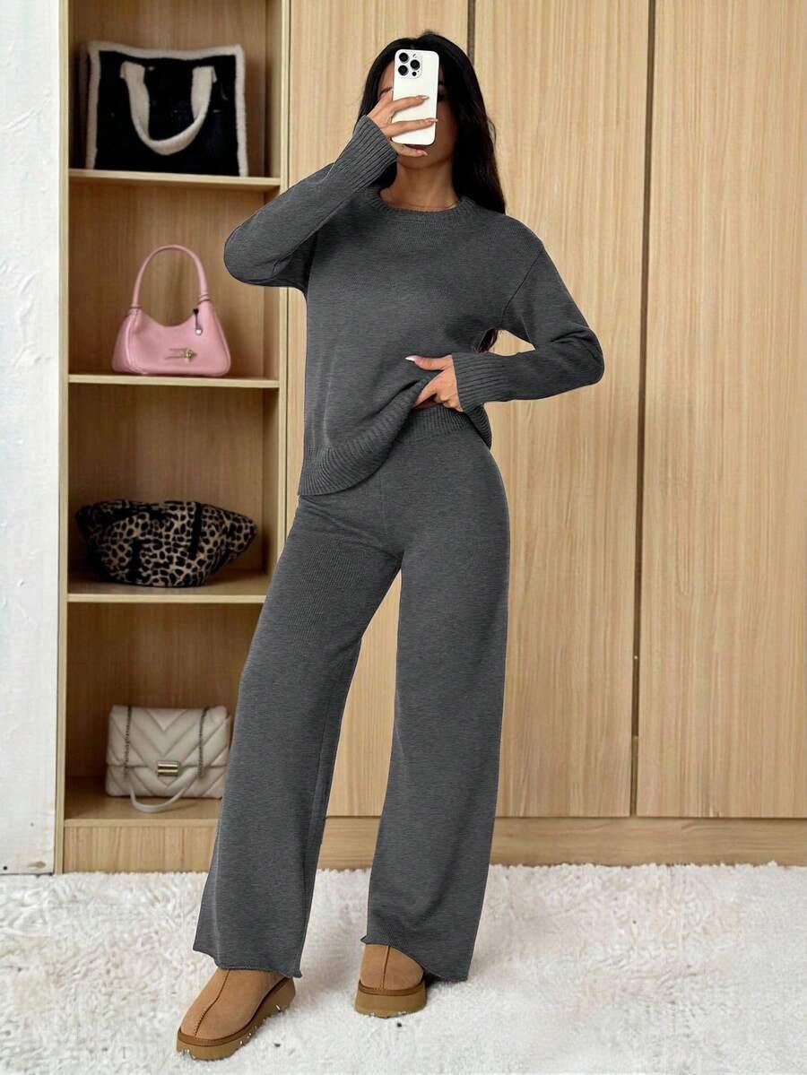 komplet sweter spodnie