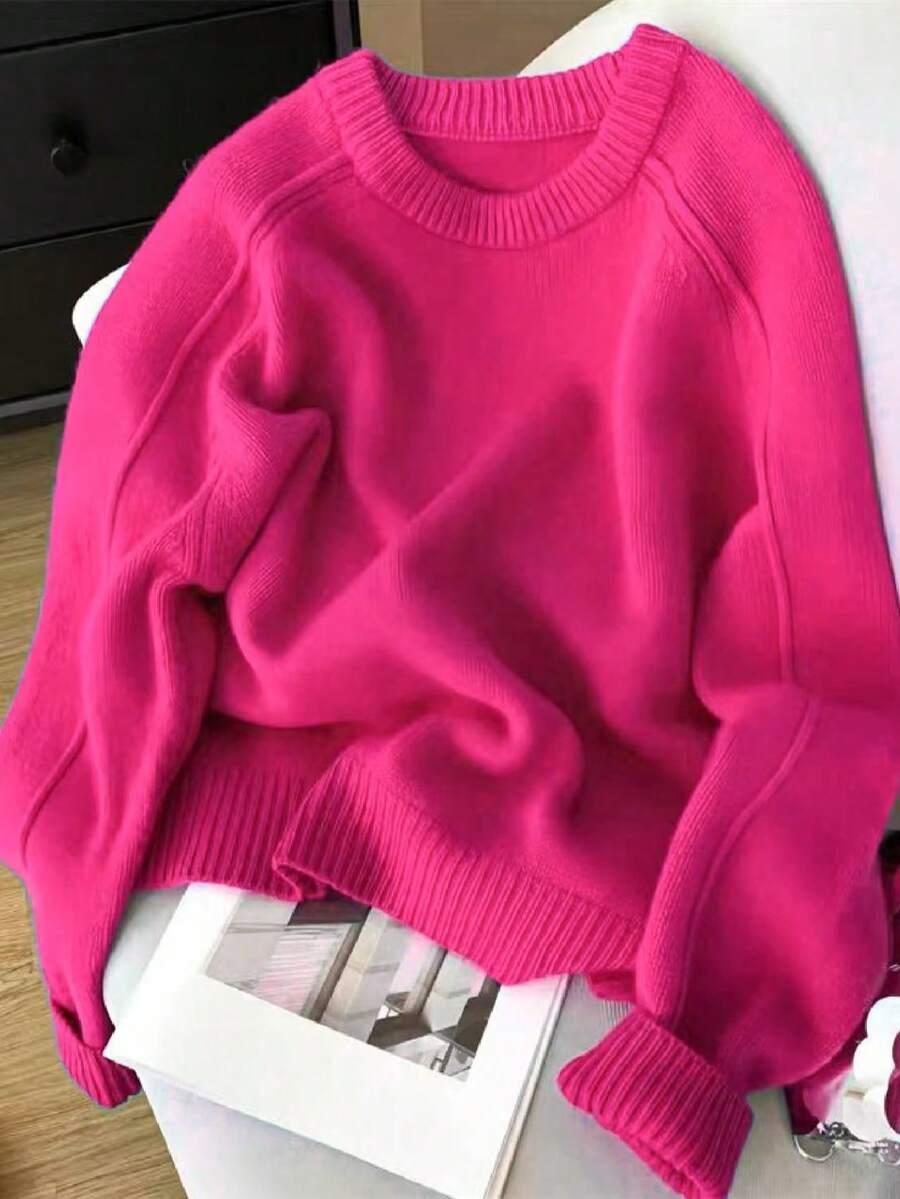 różowy sweter okrągły dekolt 