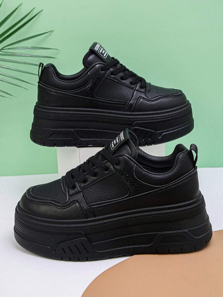 czarne buty sportowe platforma