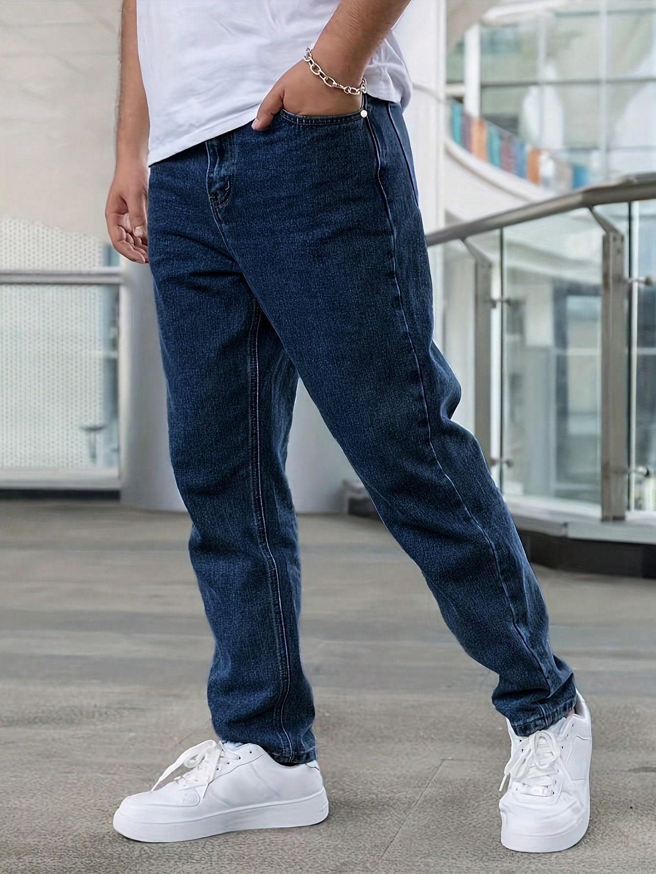 niebieskie spodnie jeans 