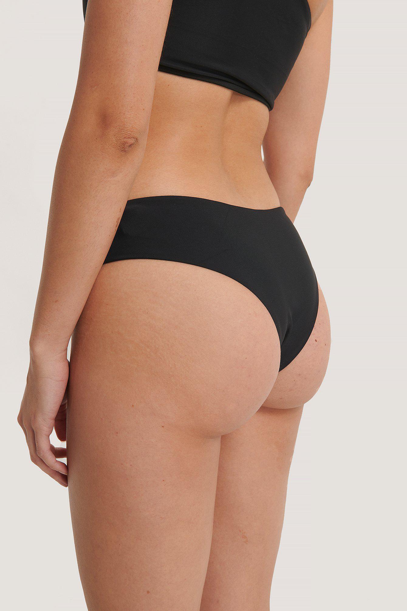 klasyczny czarny dół od bikini
