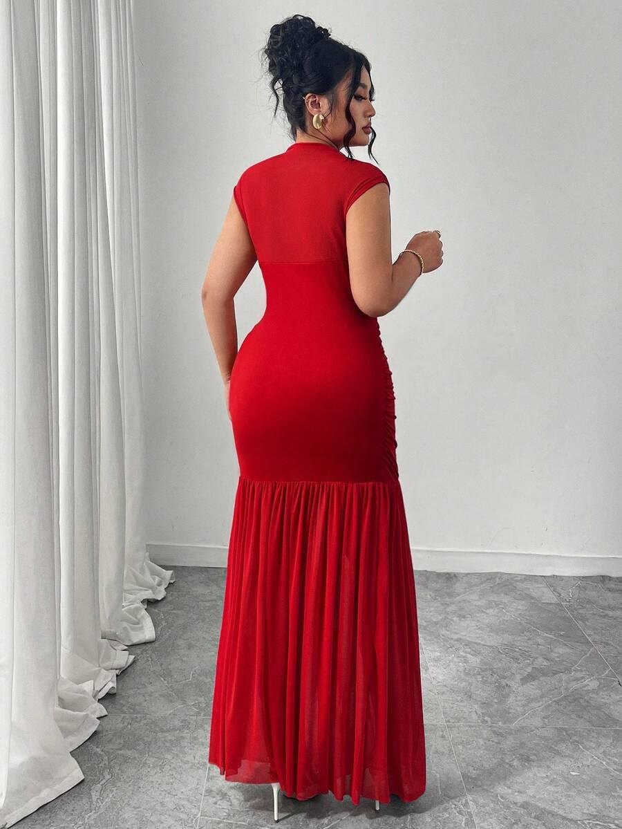 czerwona maxi sukienka