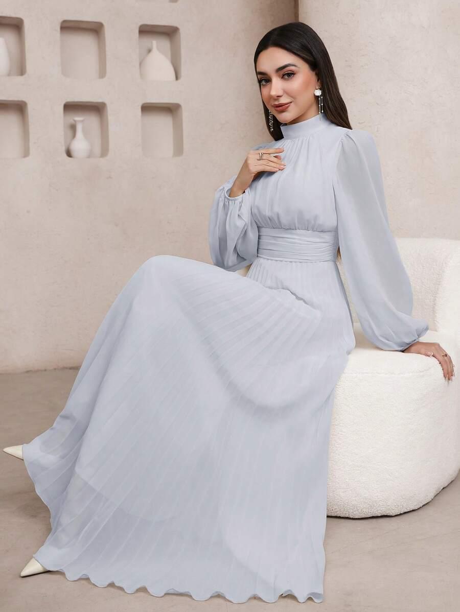 niebieska maxi sukienka