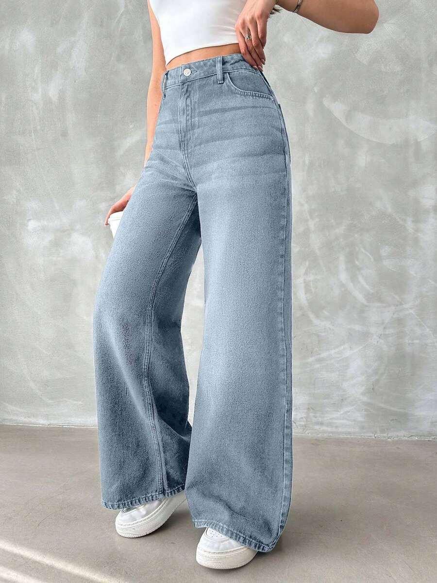 niebieskie spodnie jeans 