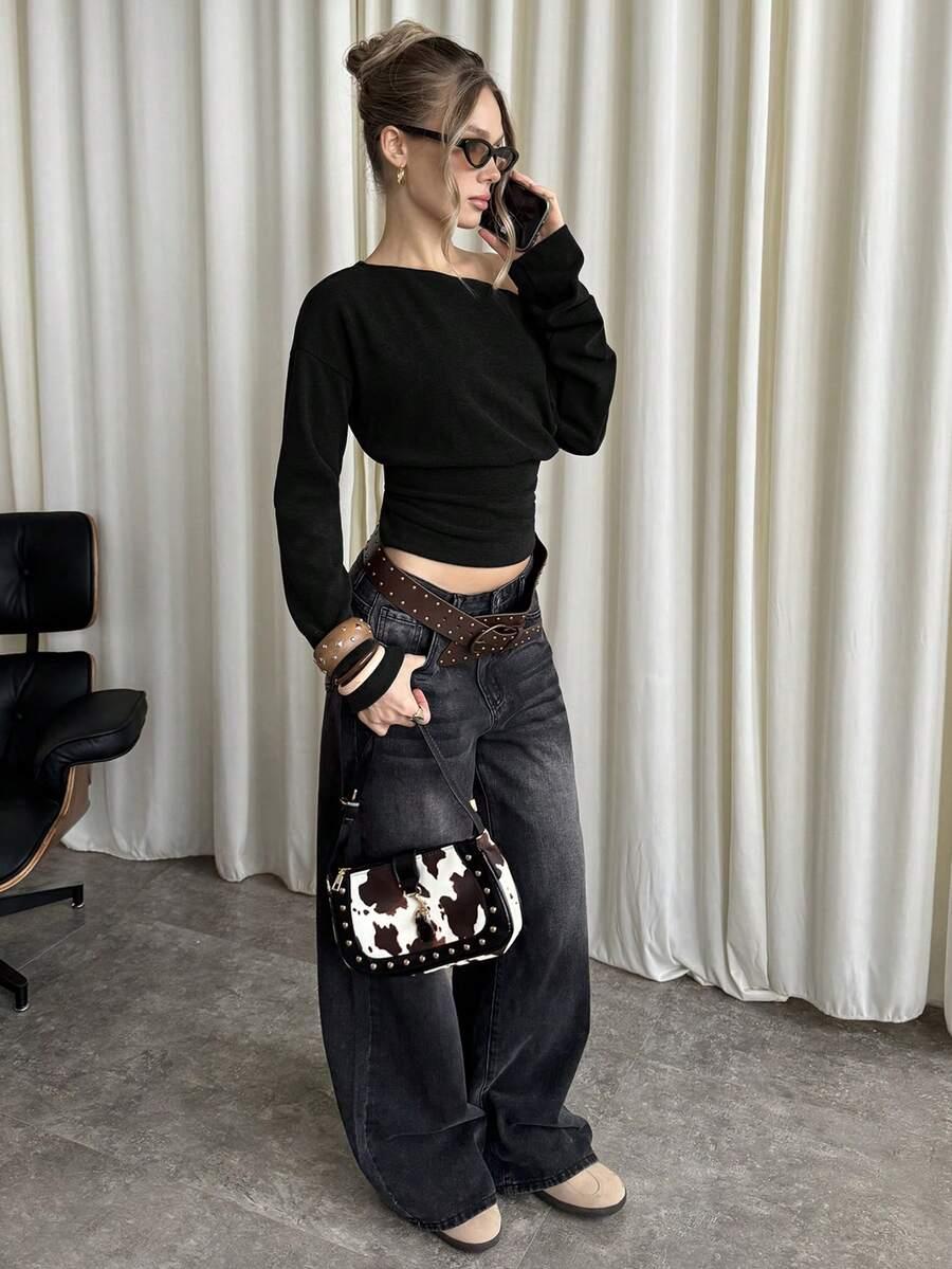CZARNY SWETER ASYMETRIA