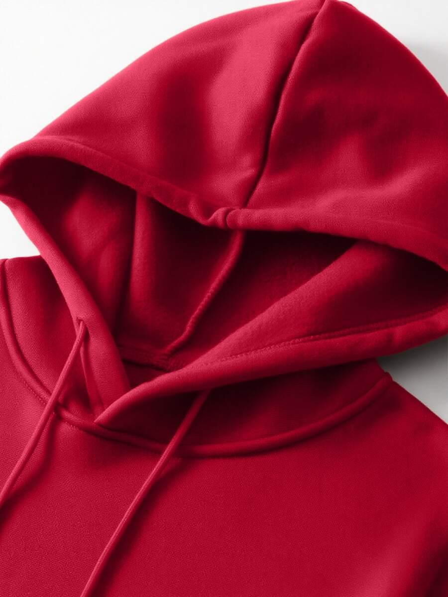 czerwona bluza kaptur