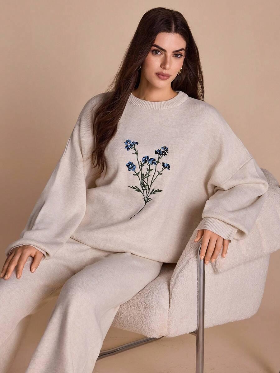 SWETER OKRĄGŁY DEKOLT HAFT