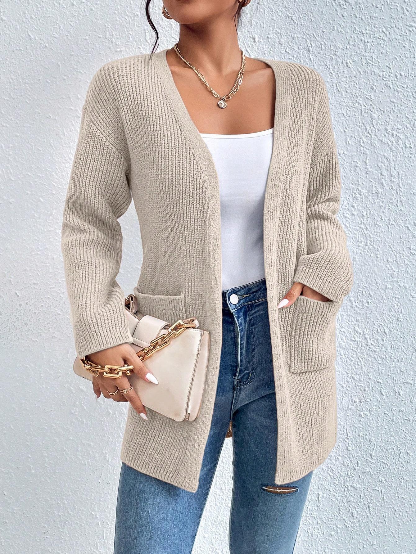 BEŻOWY SWETER KIESZENIE