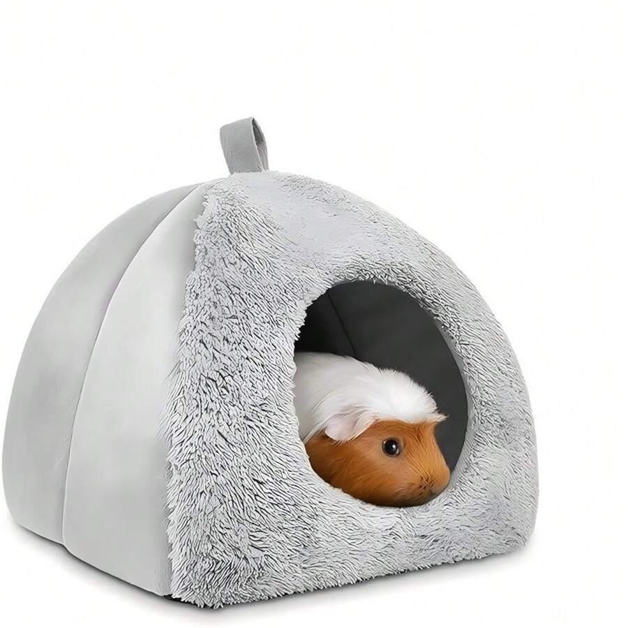 szary fluffy domek