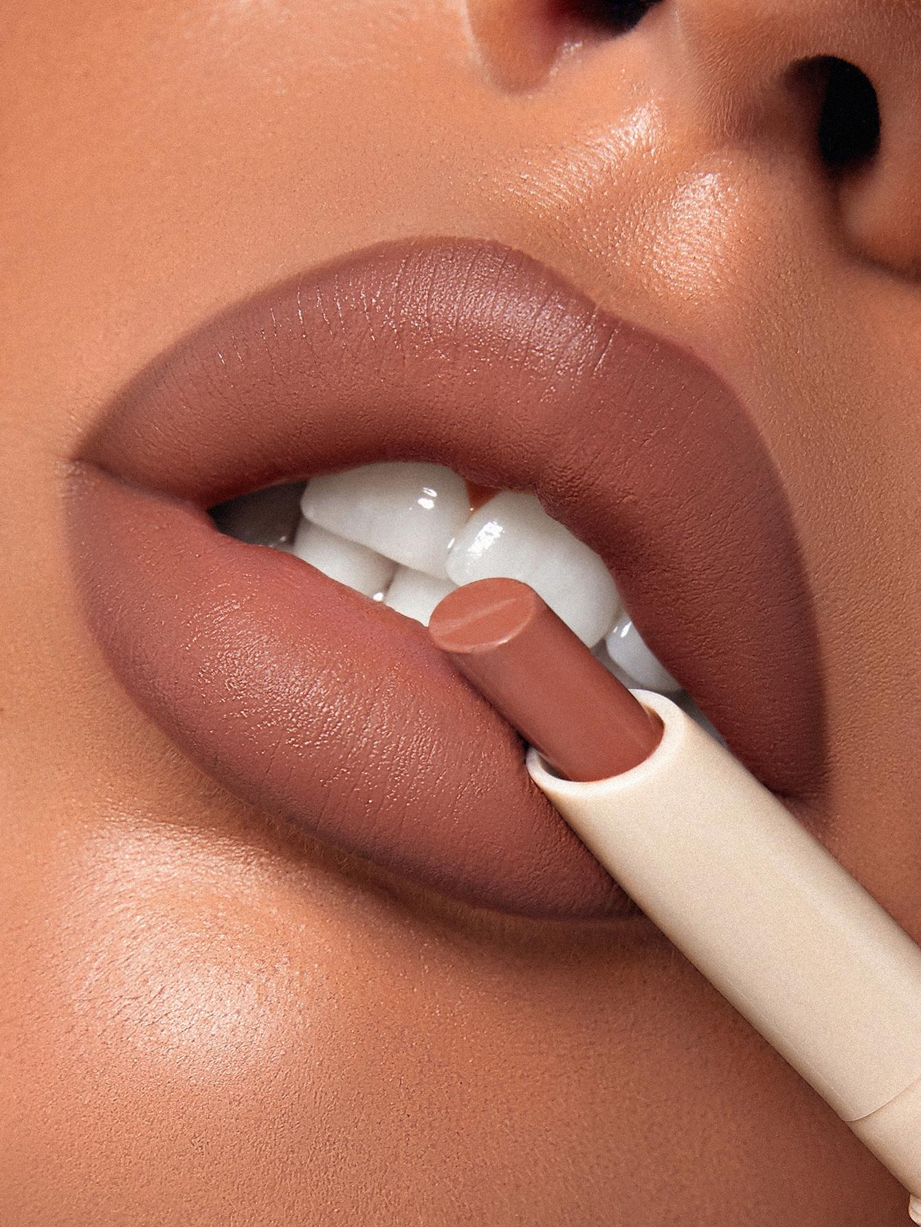 kredka do ust pomadka 2w1 deep caramel
