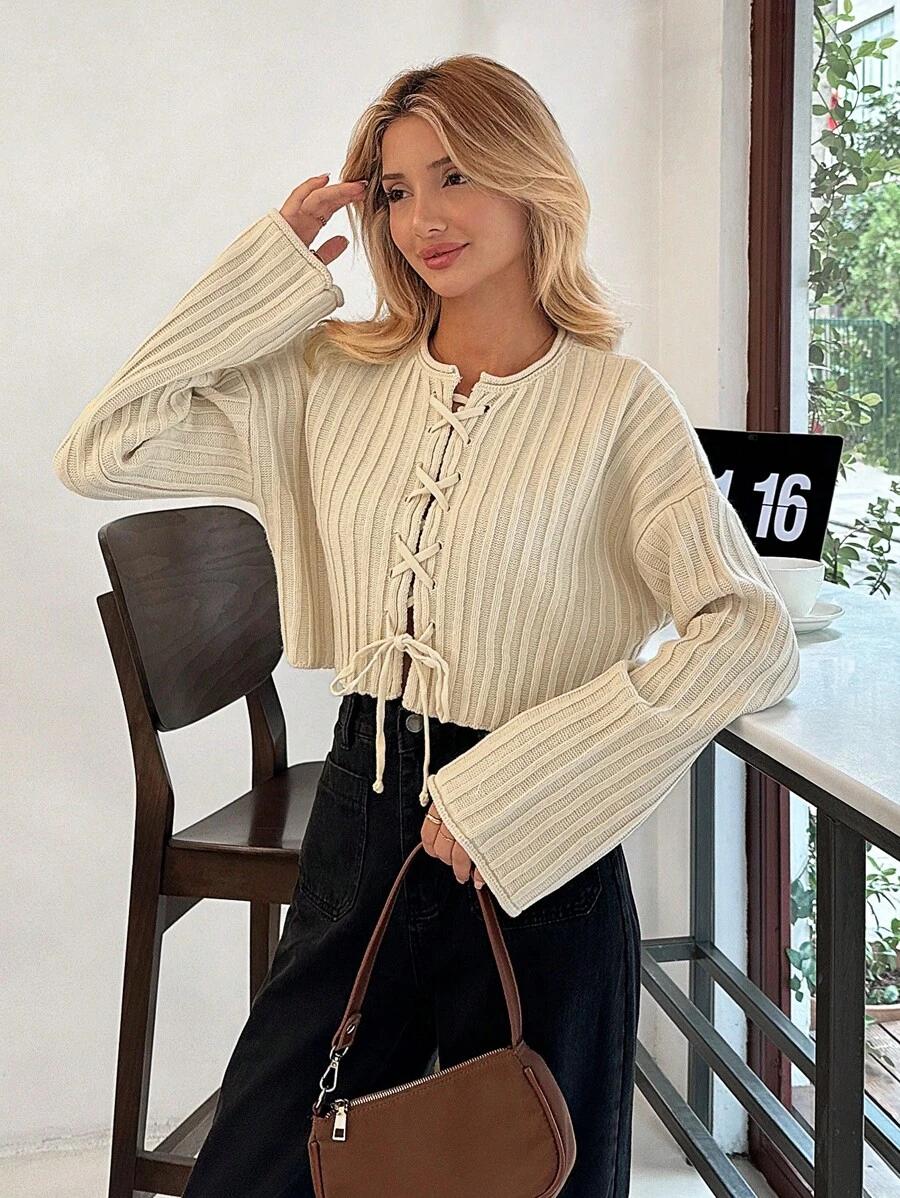BEŻOWY SWETER WIĄZANIE