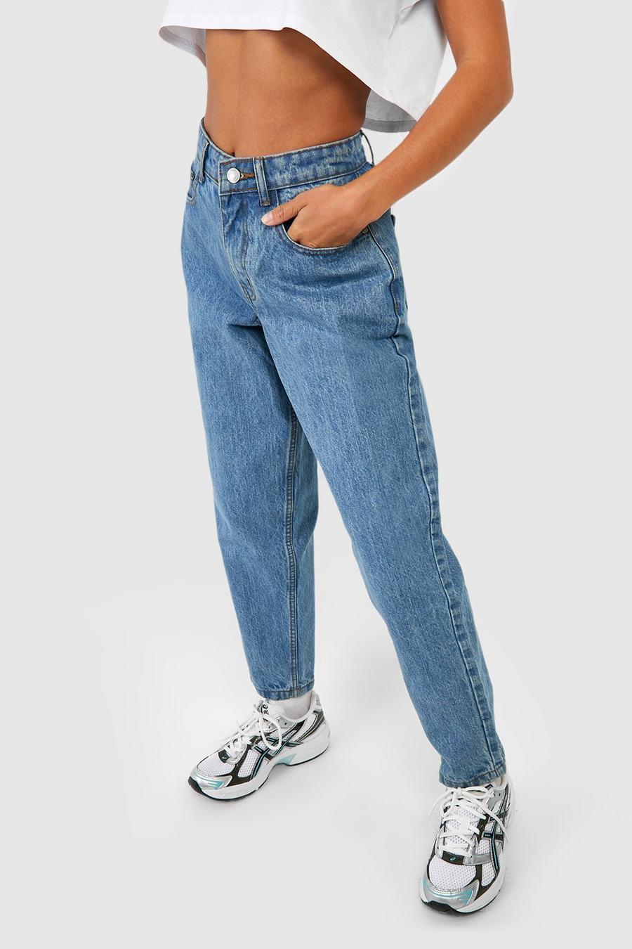 spodnie mom jeans styl vintage przetarcia 
