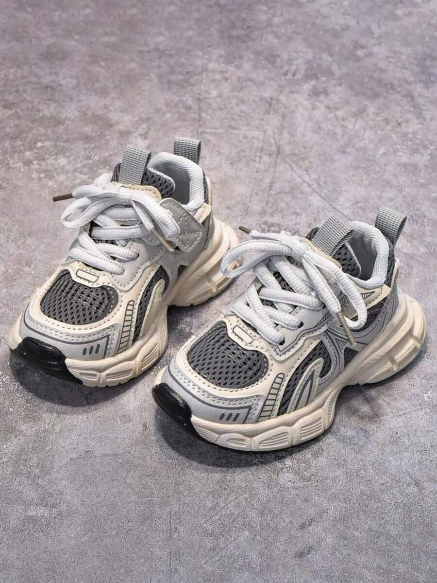 BUTY SPORTOWE SZNUROWANE 