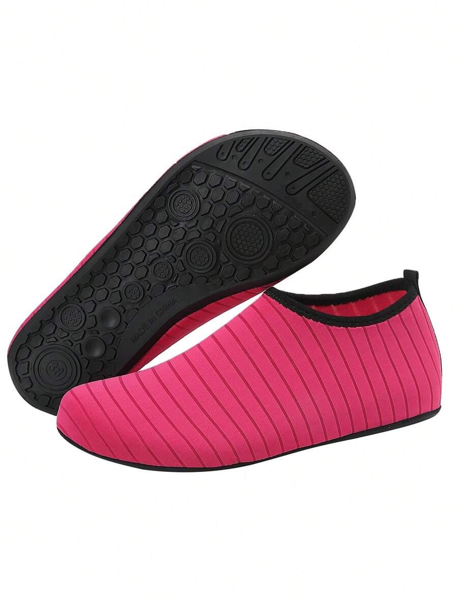 RÓŻOWE BUTY DO PŁYWANIA 