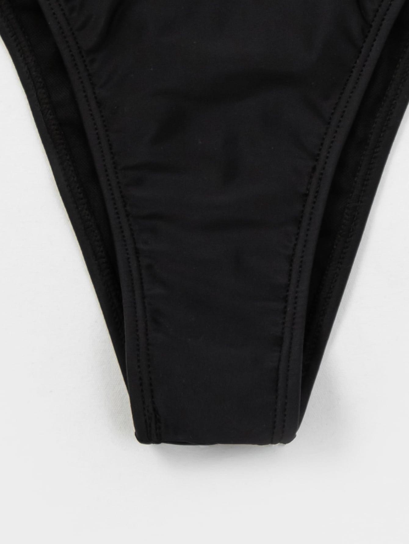 MAJTKI BIKINI Z MARSZCZONYM TYŁEM