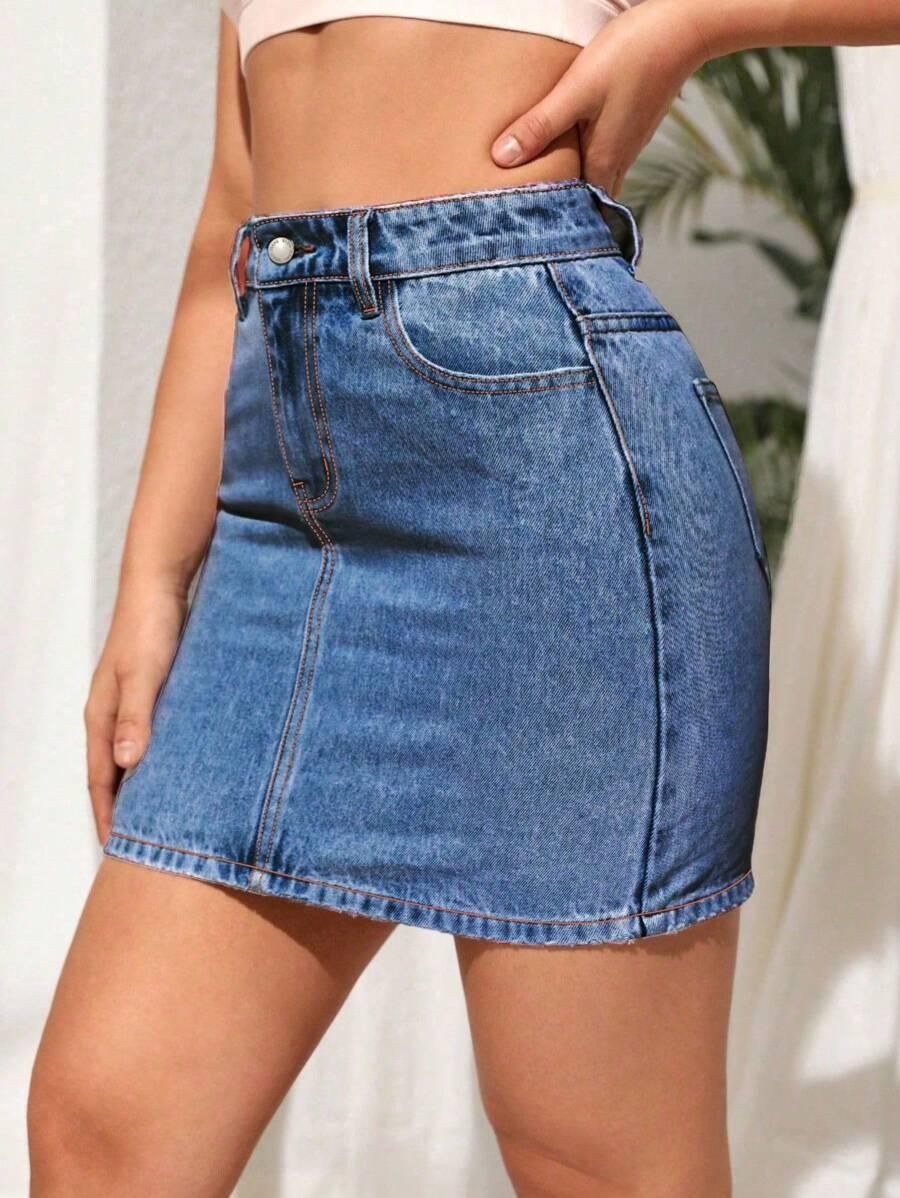 niebieska spódnica jeans