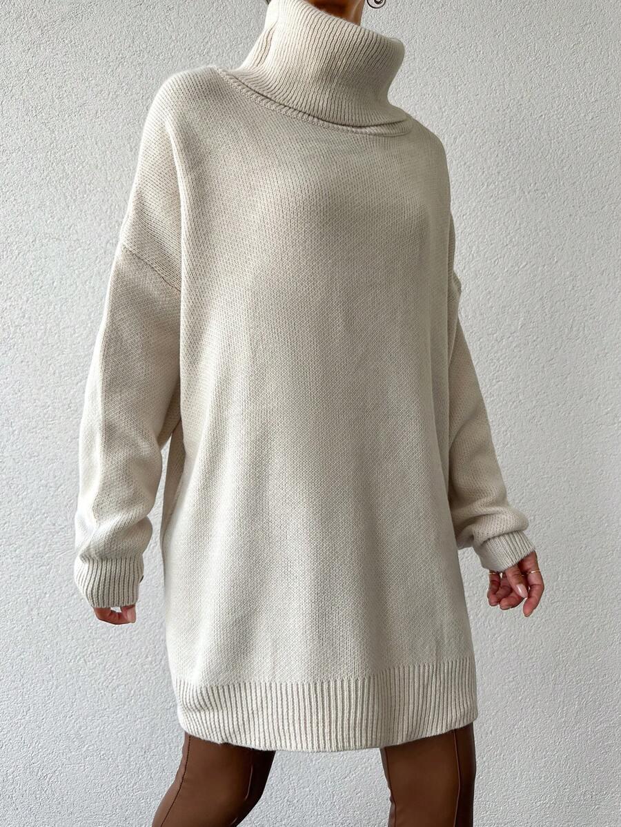 beżowy sweter golf