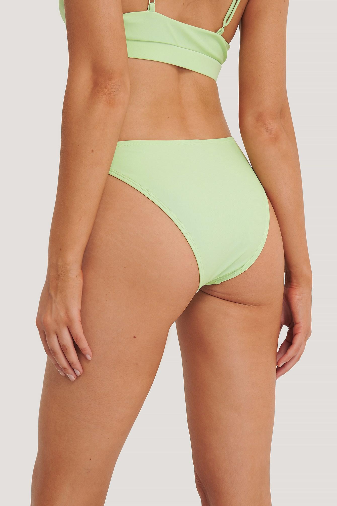 zielony dół od bikini