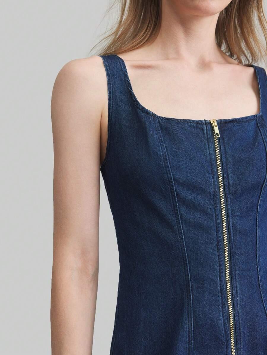 TOP DAMSKI JEANSOWY BEZ RĘKAWÓW MINIMALISTYCZNY 