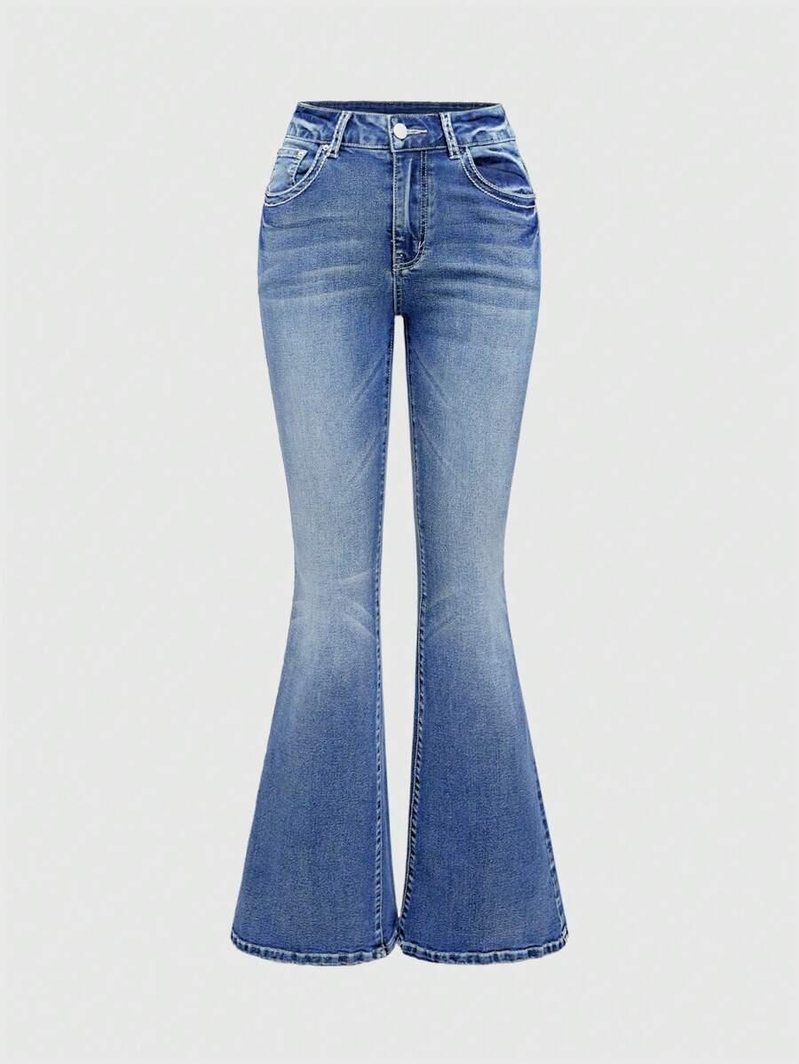 niebieskie spodnie jeans zdobienie
