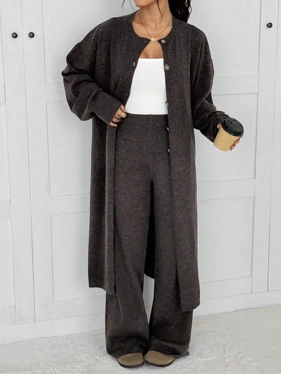 BRĄZOWY SWETER GUZIKI