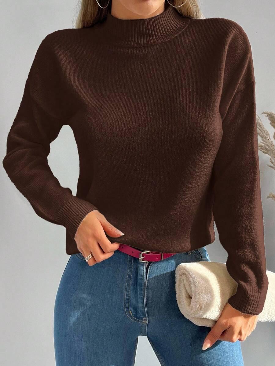 brązowy sweter stójka