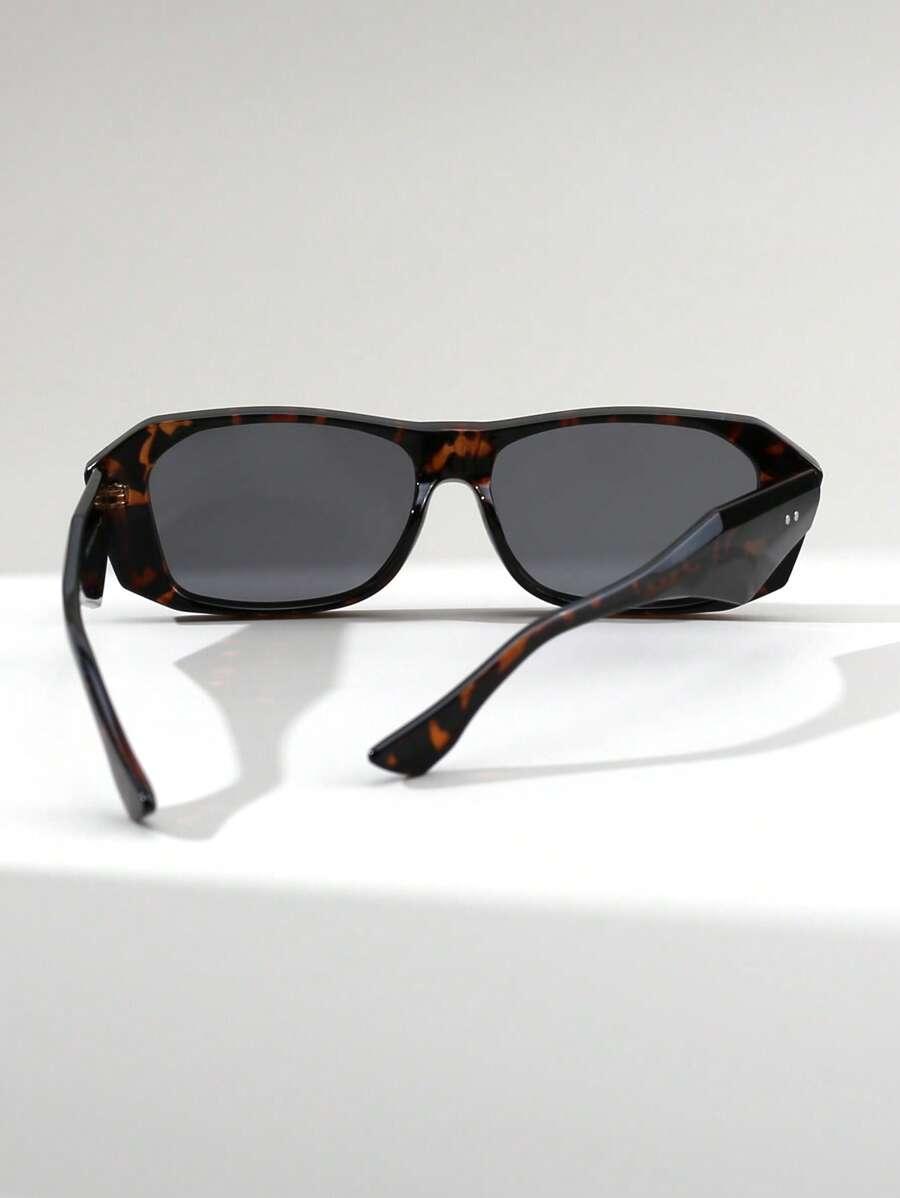 Okulary przeciwsłoneczne animal print