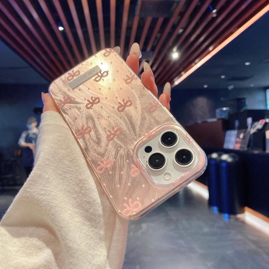 ETUI NA TELEFON IPHONE 16