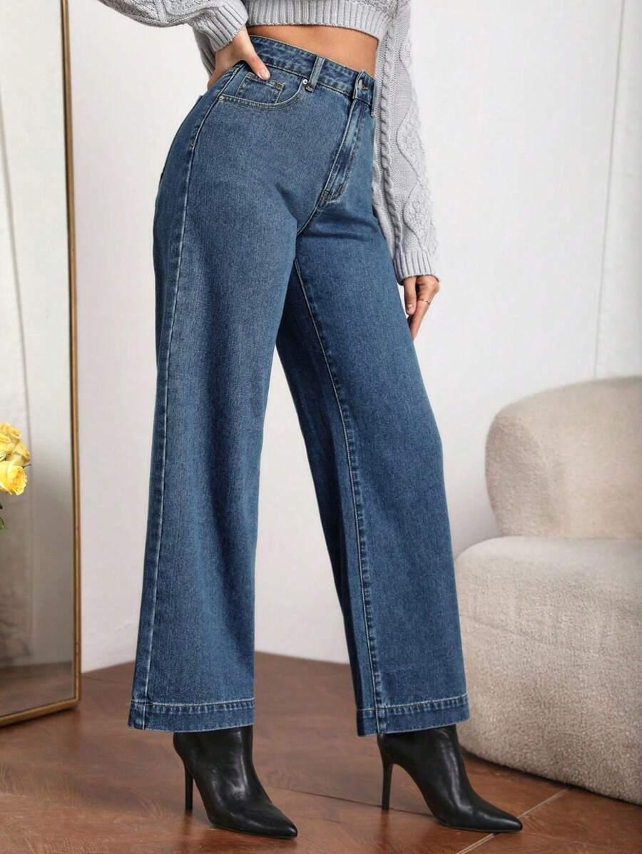 niebieskie spodnie jeans 