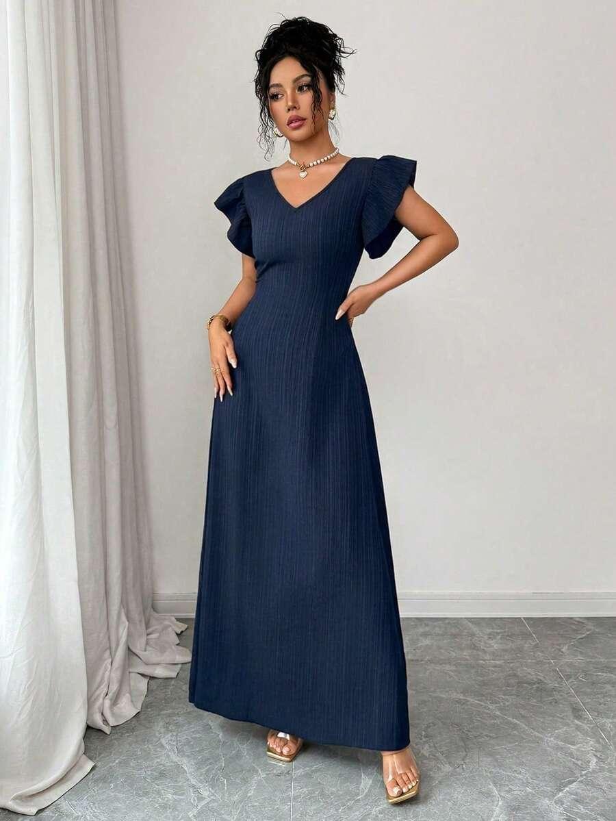 niebieska maxi sukienka
