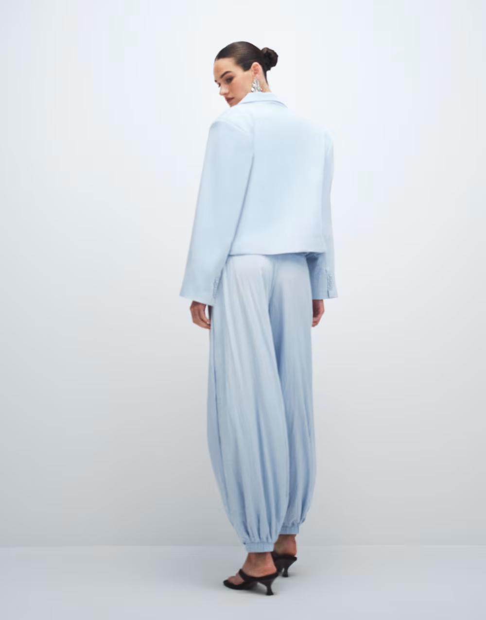 eleganckie niebieskie spodnie