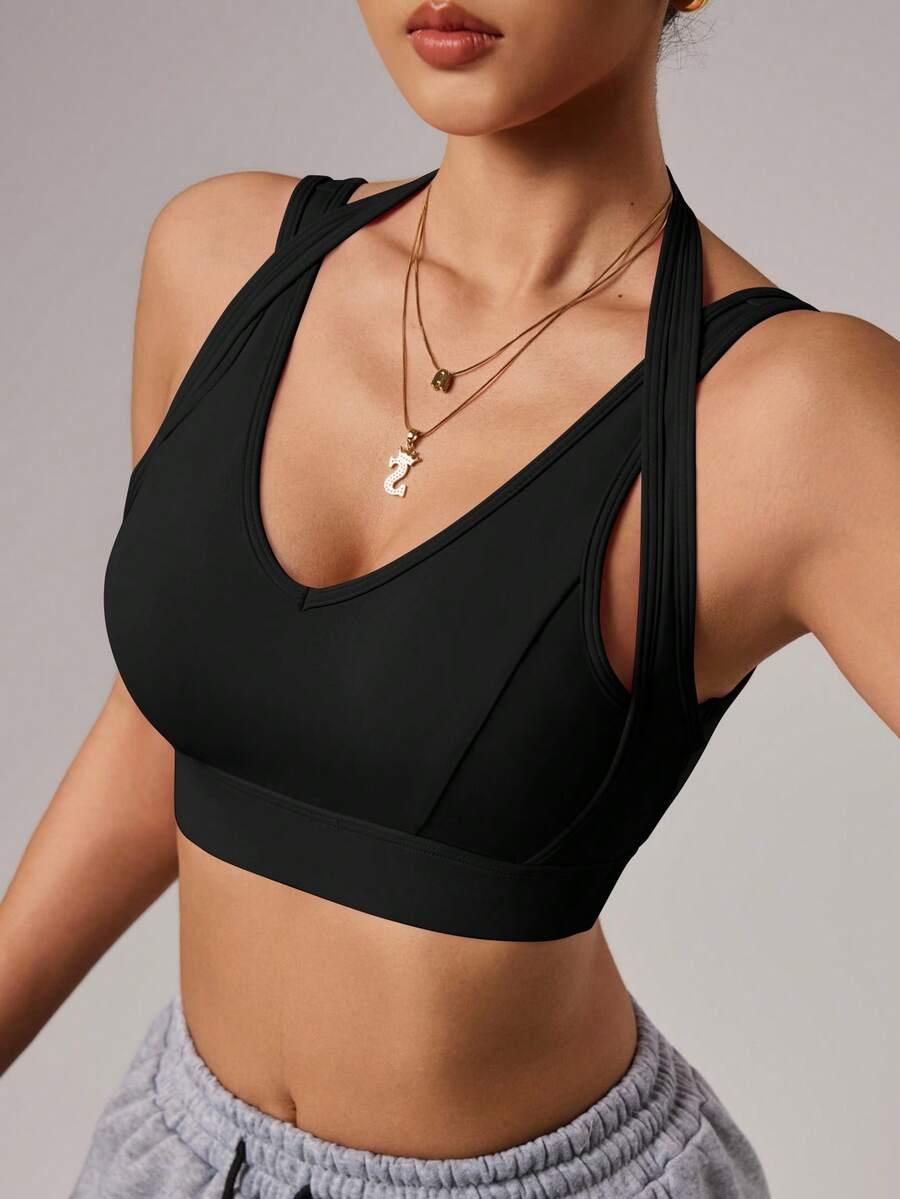 czarny sportowy top