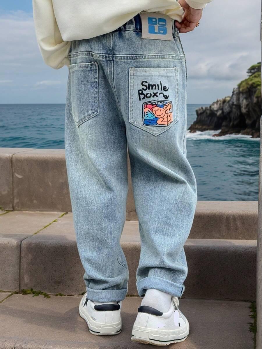 niebieskie jeansy nadruk 