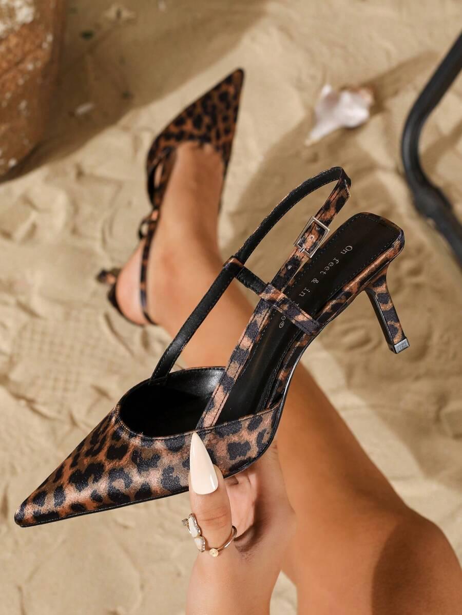 CZÓŁENKA ANIMAL PRINT  szpic