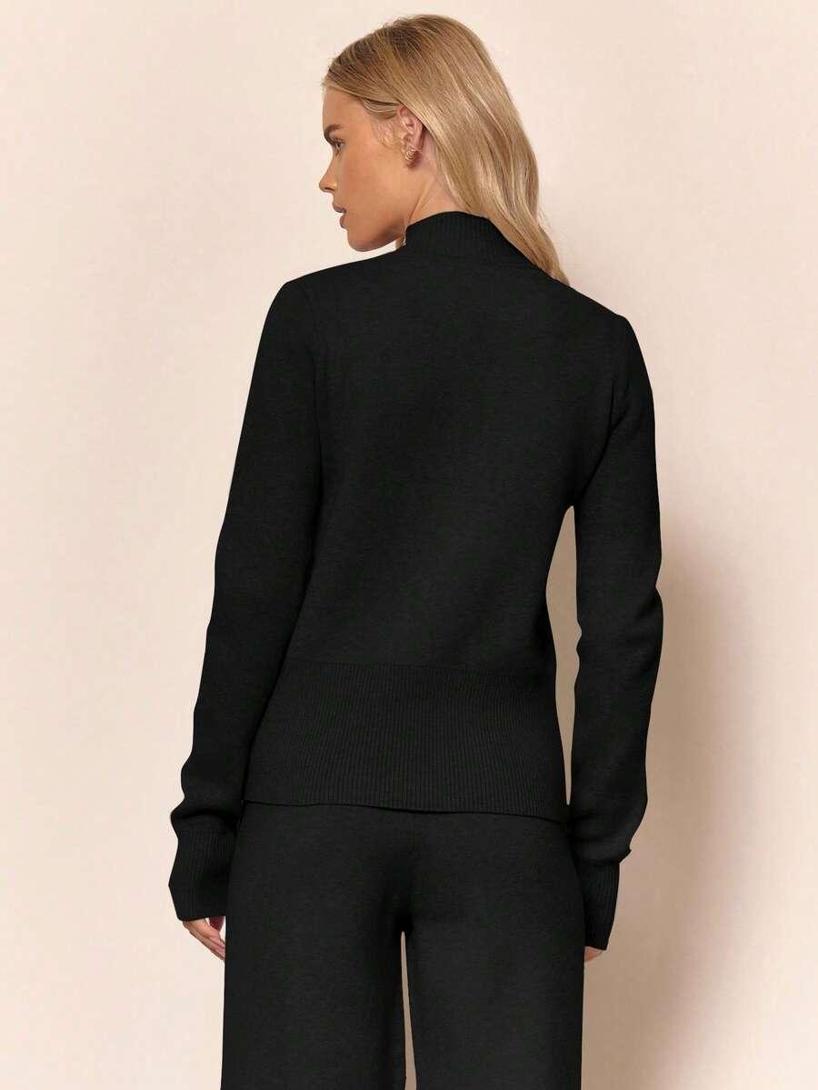 CZARNY SWETER ZAMEK