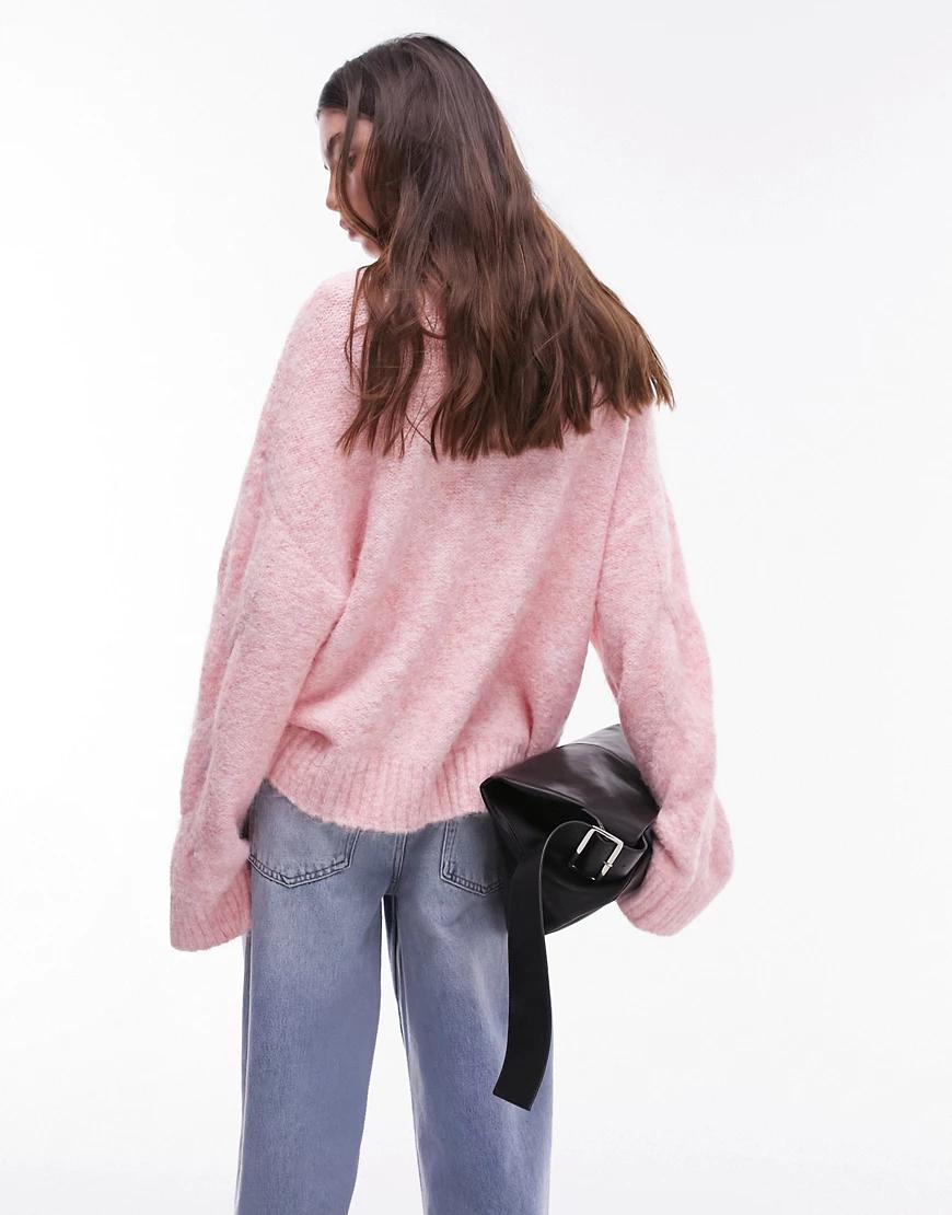 różowy sweter oversize casual
