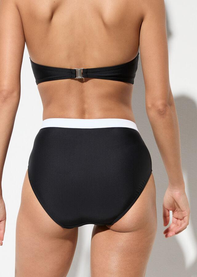 DÓŁ OD BIKINI