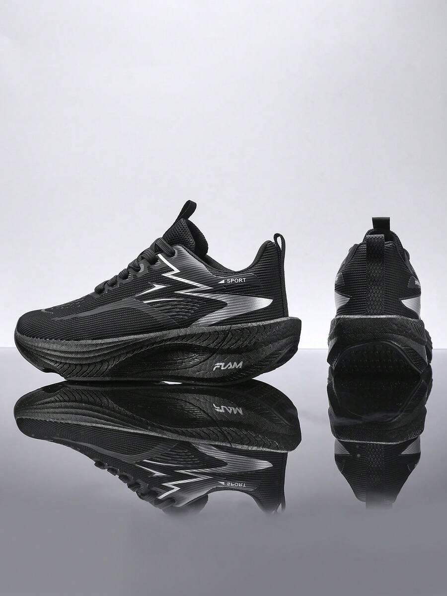 czarne buty sportowe 