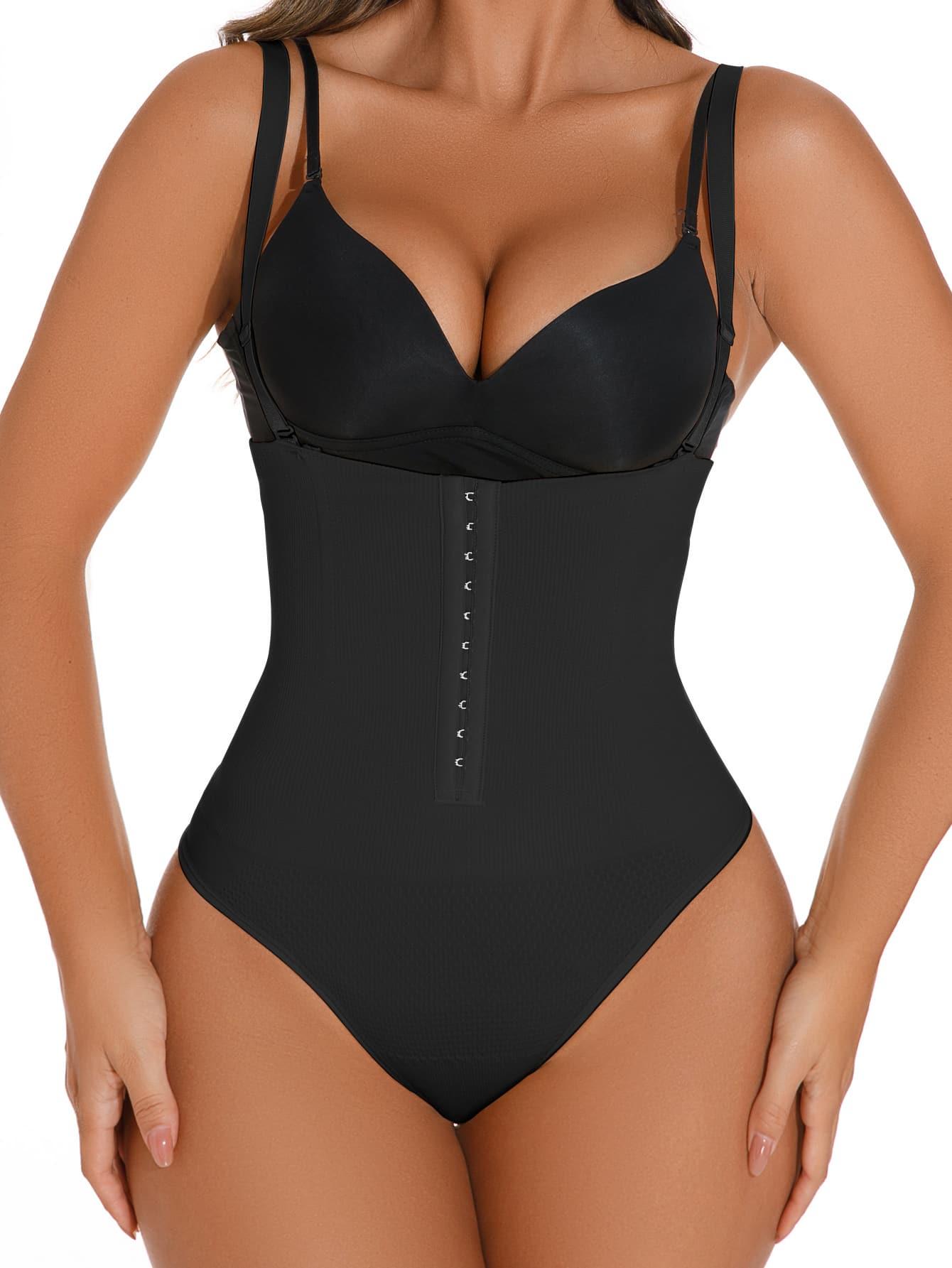 czarne modelujące body