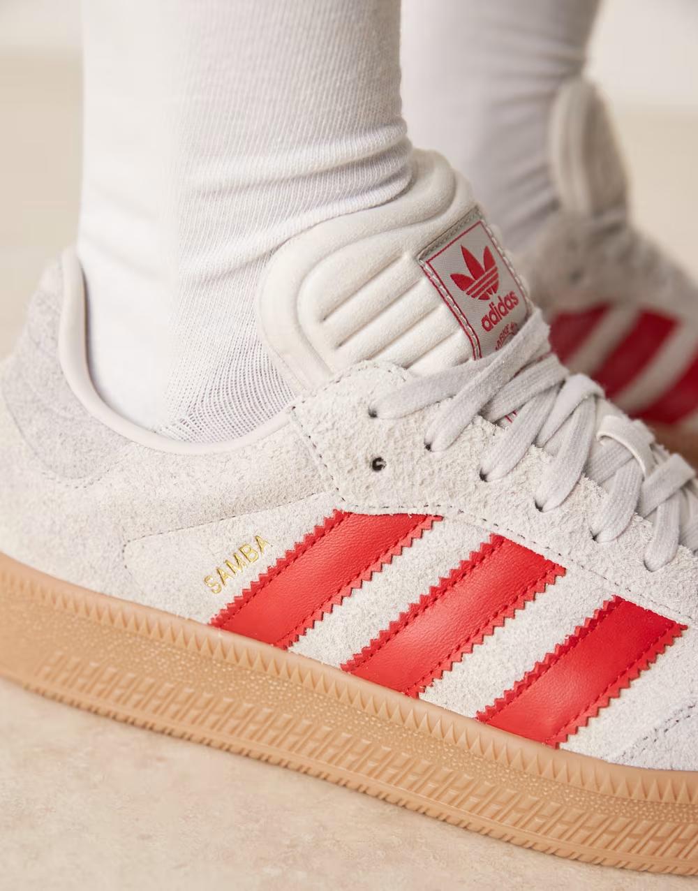 SAMBA XLG BUTY SPORTOWE SKÓRA NATURALNA JS3826