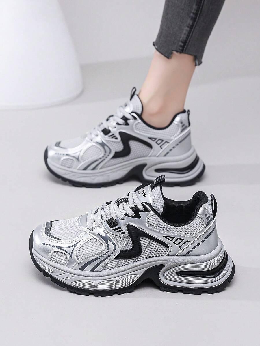 srebrne buty sportowe