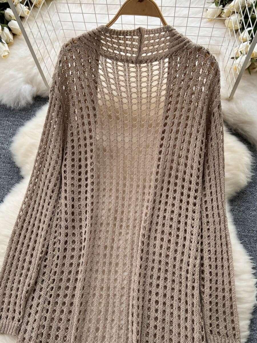 beżowy sweter narzutka