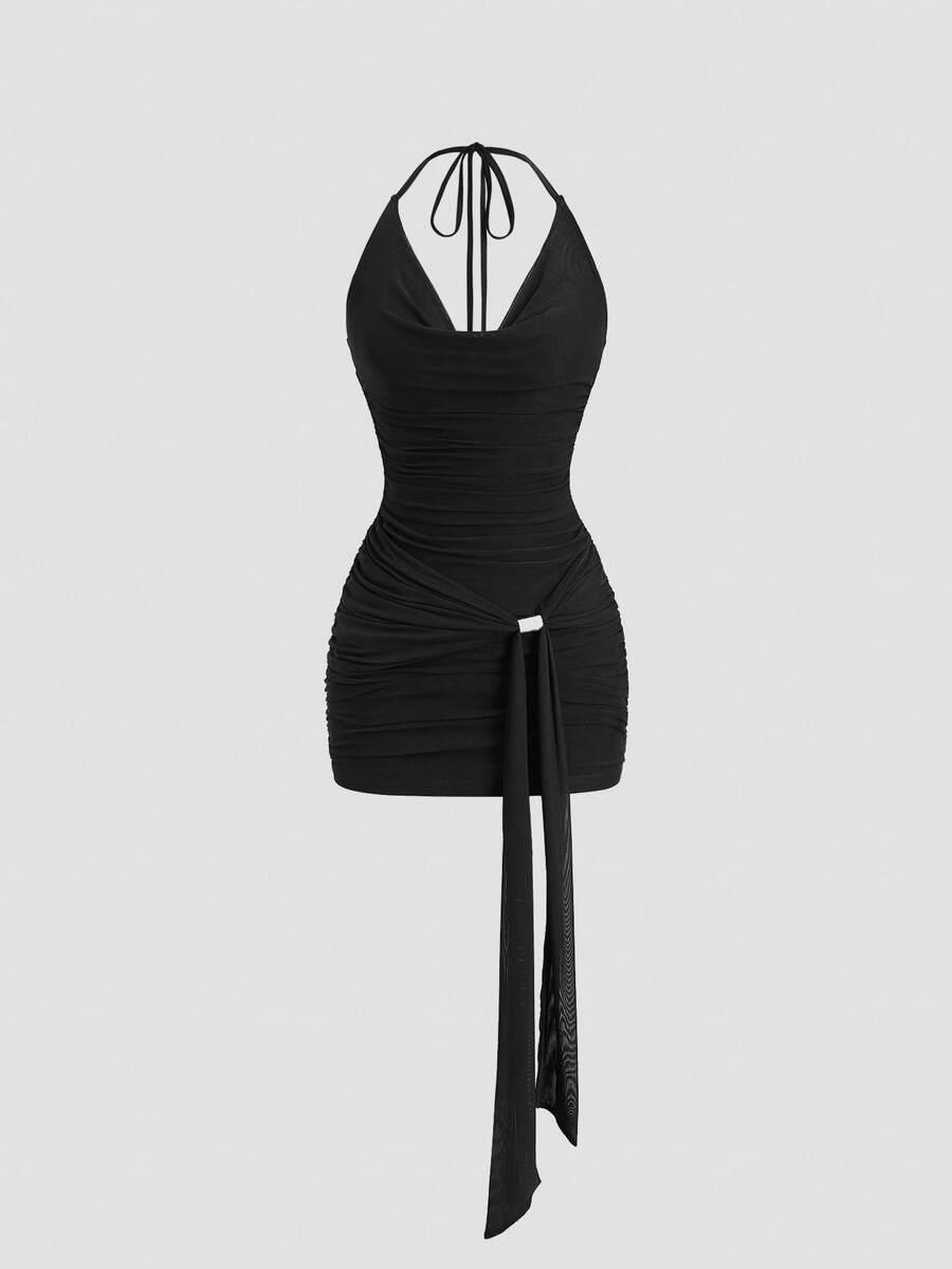 CZARNA SUKIENKA MINI