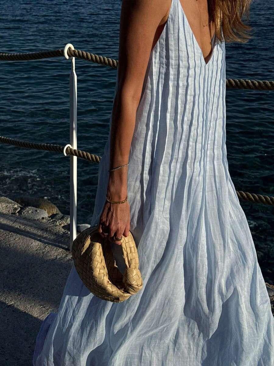 niebieska maxi sukienka 