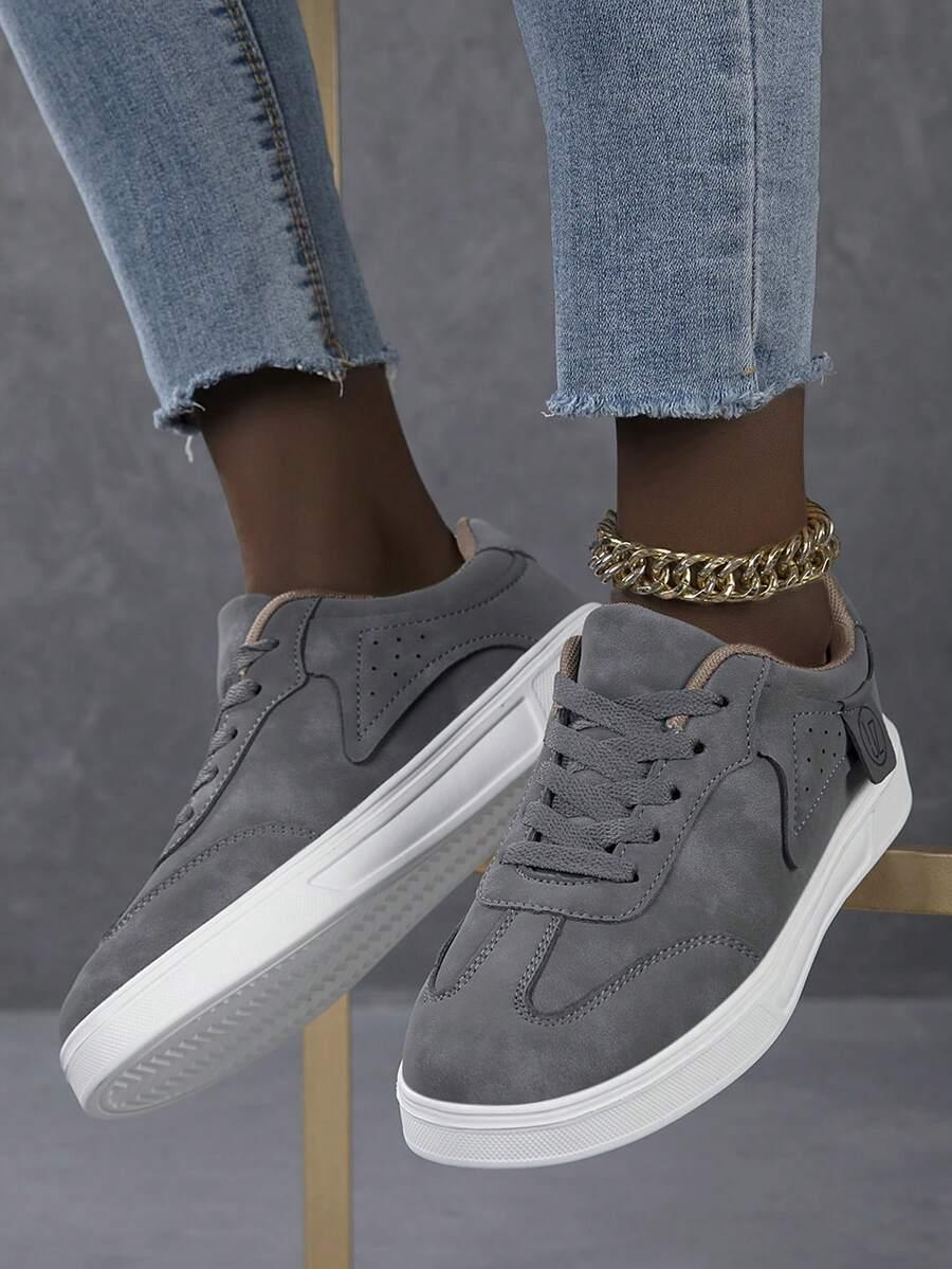 SPORTOWE BUTY DAMSKIE