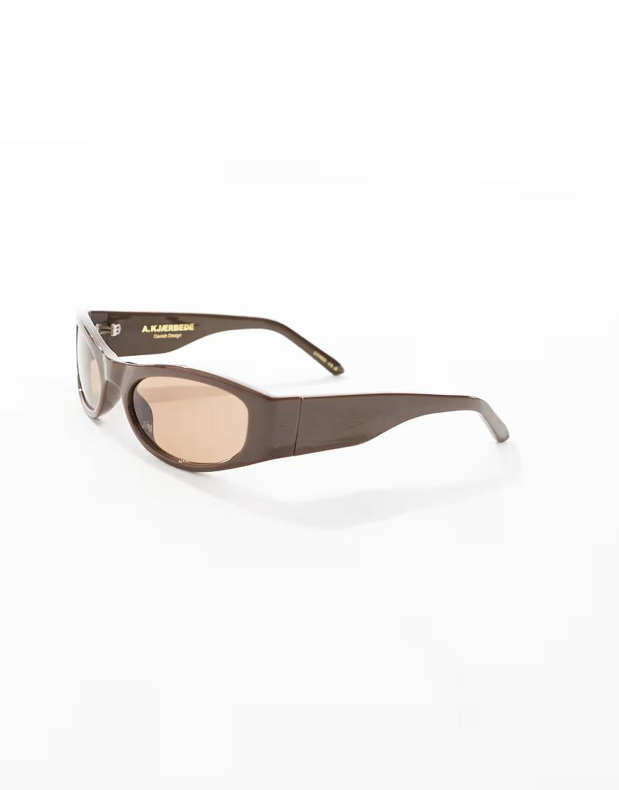 BRĄZOWE OKULARY PRZECIWSŁONECZNE RACER