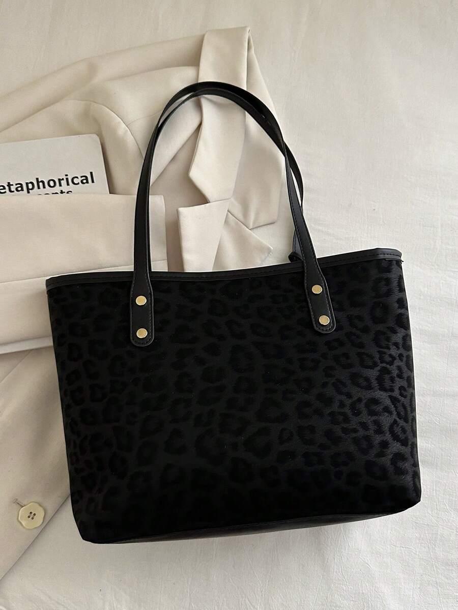 czarna torebka animal print