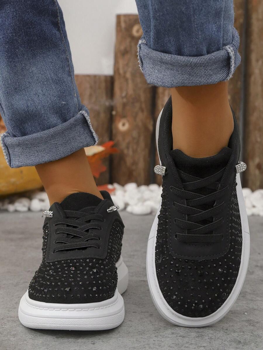 CZARNE BUTY SPORTOWE CEKINY