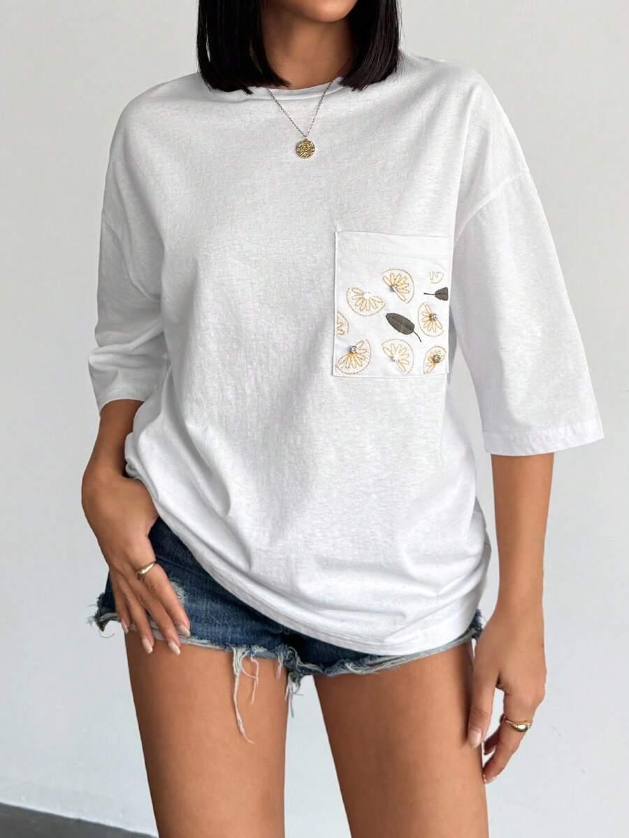 biały t-shirt kieszonka haft