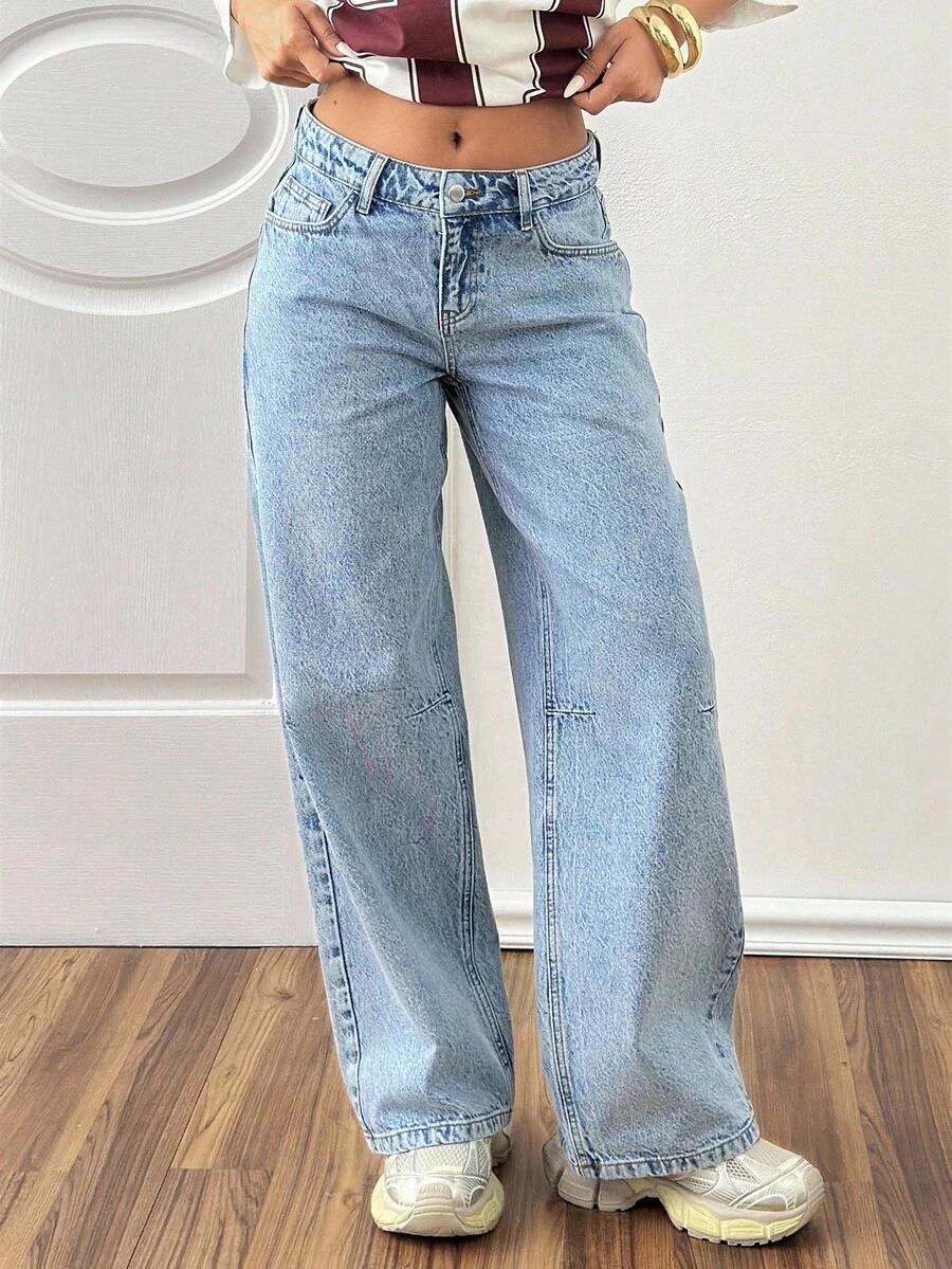 niebieskie spodnie jeans kieszenie